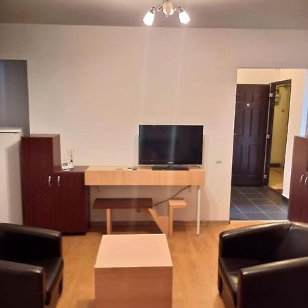 Central Best Cozy In Apartment Bucureşti Ngoại thất bức ảnh