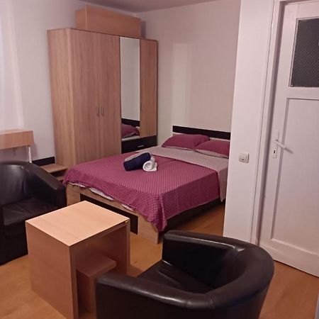 Central Best Cozy In Apartment Bucureşti Ngoại thất bức ảnh
