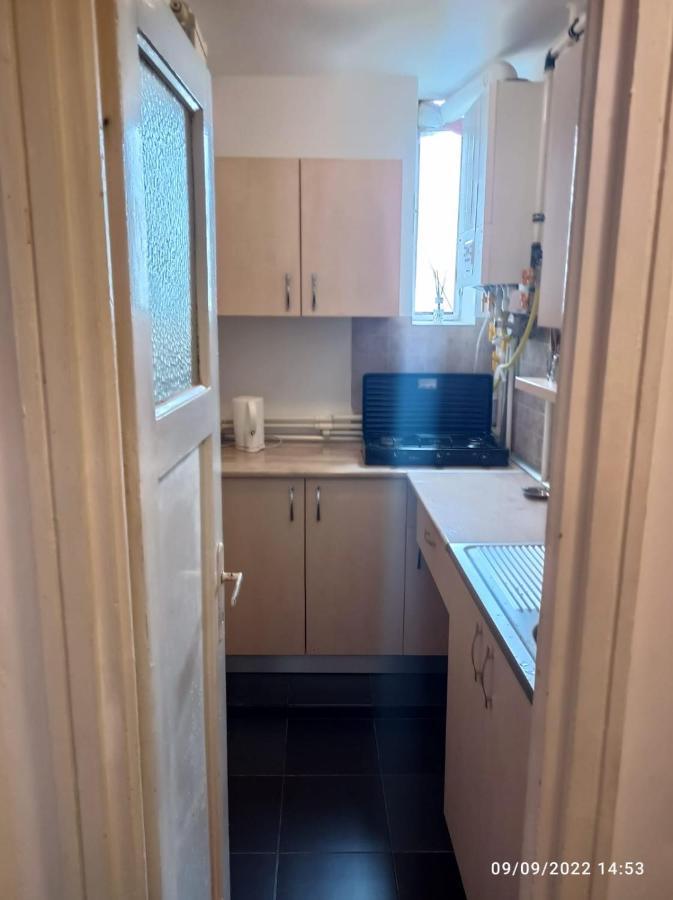 Central Best Cozy In Apartment Bucureşti Ngoại thất bức ảnh